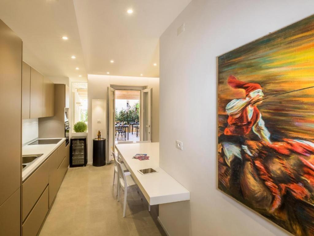 Ceo Luxury Suite Di Cagliari Bagian luar foto